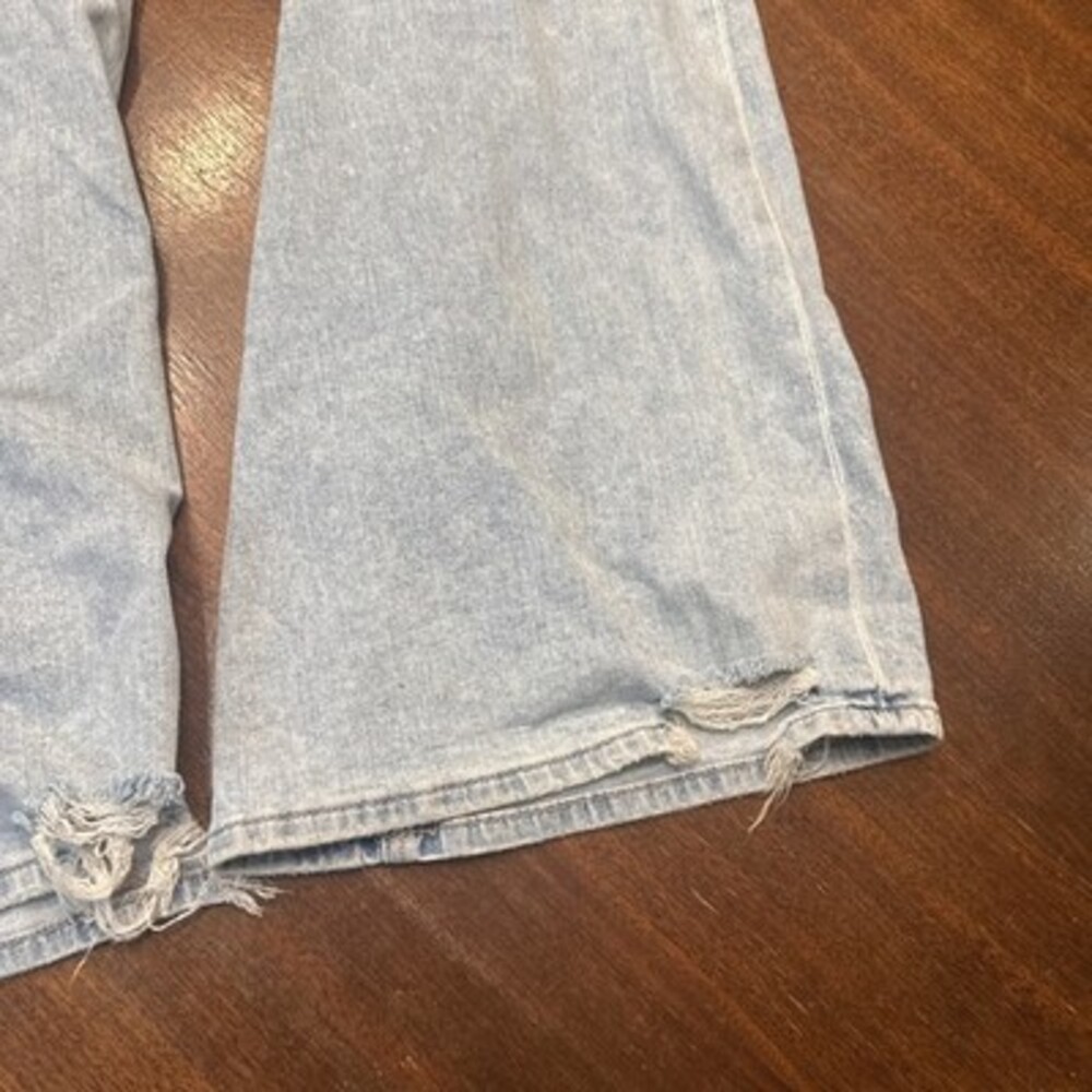American Eagle Outfitters Super High Rise Baggy Wide Leg Light Wash Blue Size 4 - Picture 16 of 16